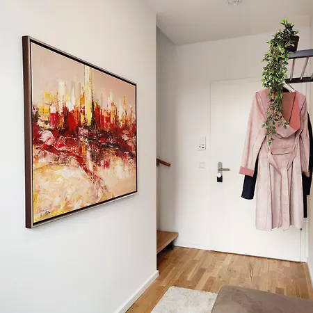 아파트 Maisonette-penthouse Inklusive Whirlpool Ueber Den Daechern Von *