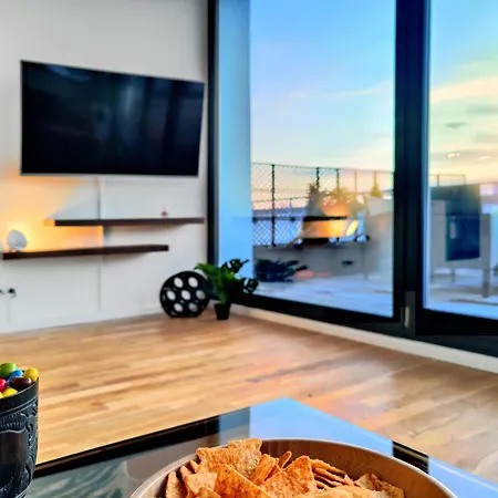 Apartment Maisonette-penthouse Inklusive Whirlpool Ueber Den Daechern Von Magdeburg