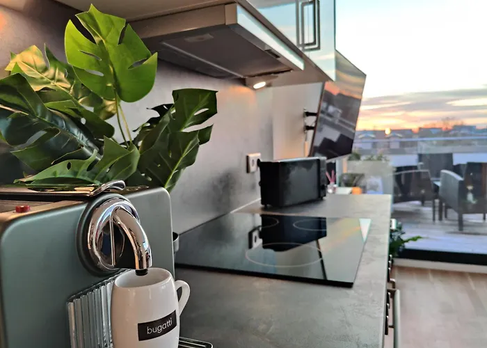 Maisonette-penthouse Inklusive Whirlpool Ueber Den Daechern Von Lejlighed *